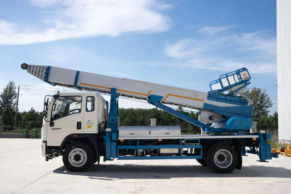 永安云梯上料车租赁费用