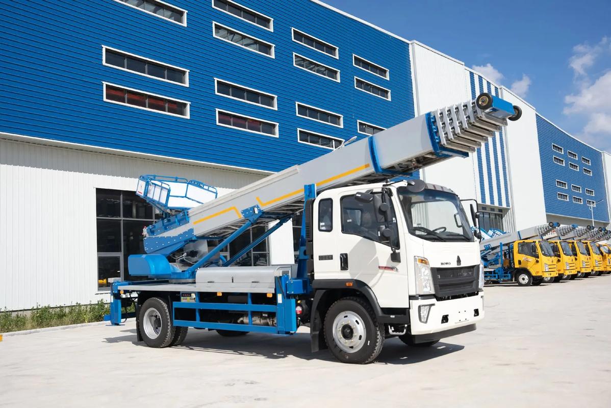 永安出租云梯车高空作业车 建筑垃圾搬运