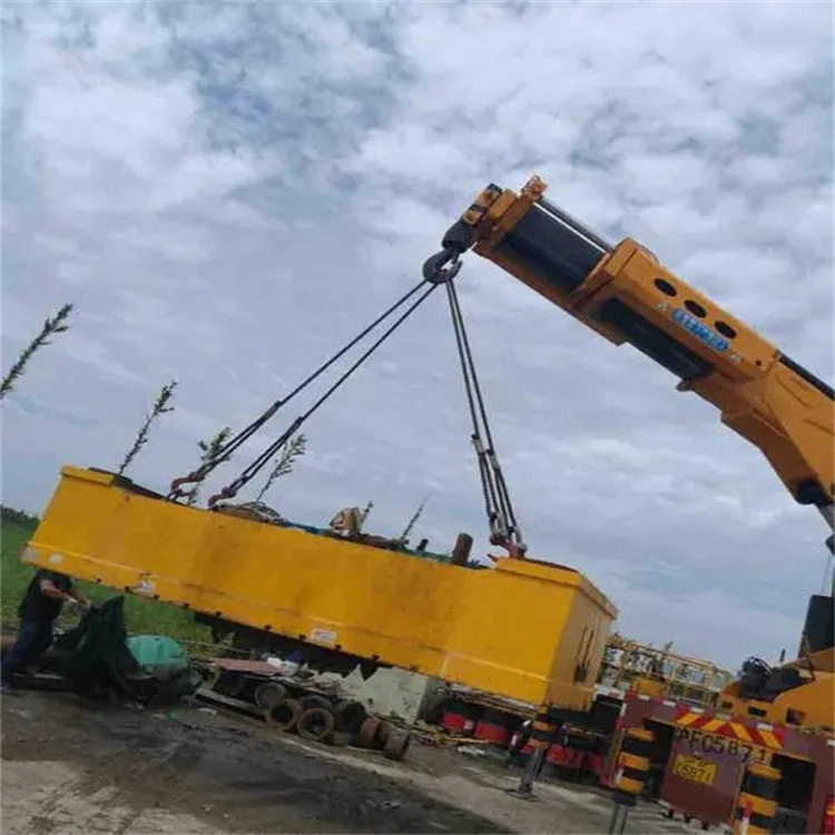 永安随车吊吊集装箱怎么吊